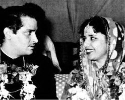 Geeta Balli and Shammi Kapoor in heir marriage.